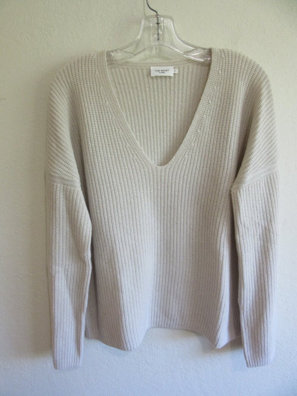 THE RESET Cream M V-Neck Wool/Cashmere Pullover Sweater